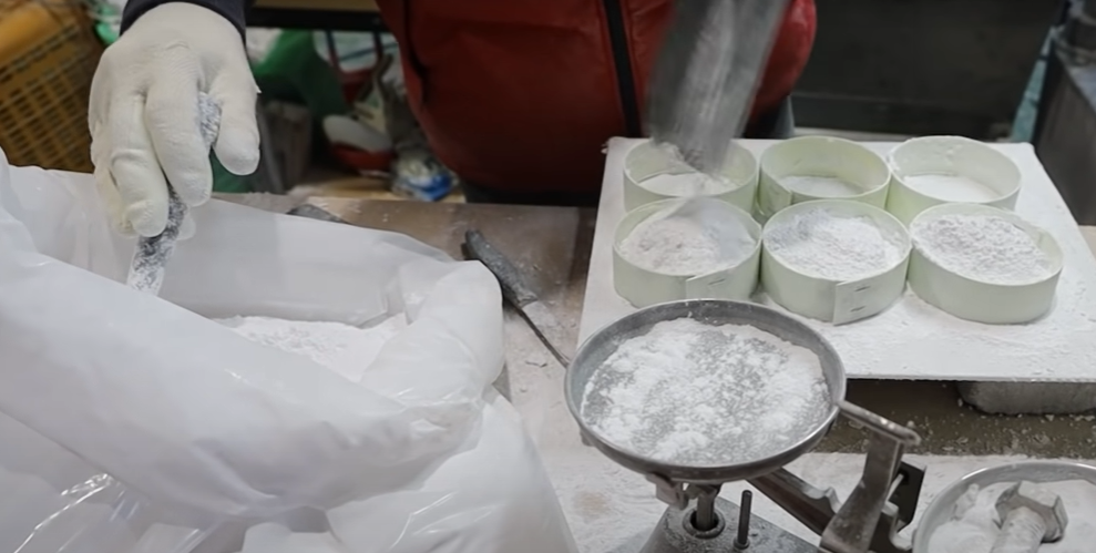เมลามีน คืออะไร?