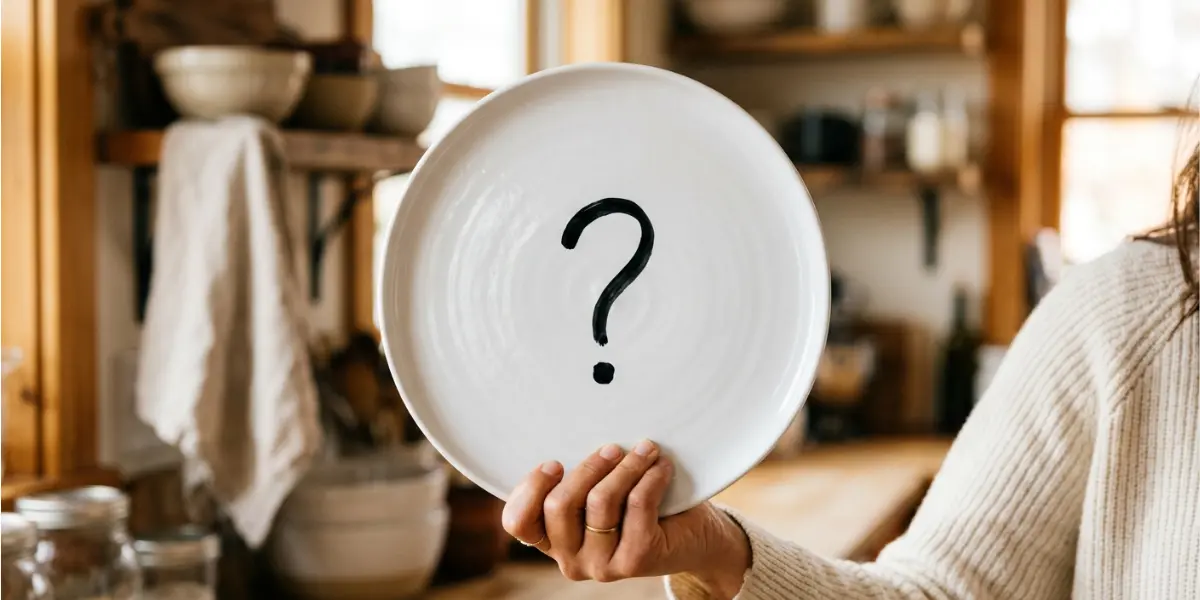 Custom Logo Plates, the essential branding detail your restaurant shouldn't overlook! Plus, check out the 3 most popular spots to place your logo. 4